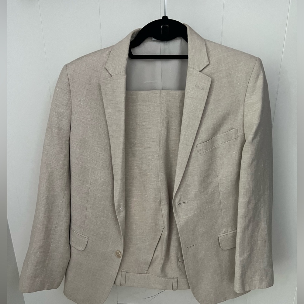 Calvin Klein Suit - Boys - 16 & 20